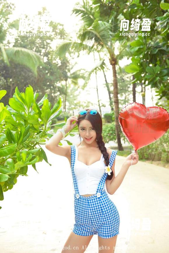推女神-陈雨涵 推女神 - 陈雨涵:我不知道这是写真还是火热的夏天,怎么看都是直击心灵的画面。