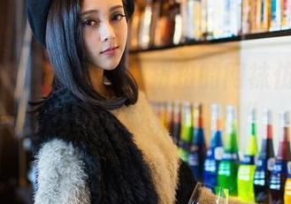 推女神 – 私拍里,魏扭扭的网袜仿佛在说“我要变得更有趣!”