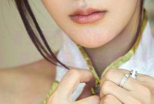 推女郎 – 看王李丹尼的体操服合集,想了个问题,那身姿要怎样才能无死角啊?