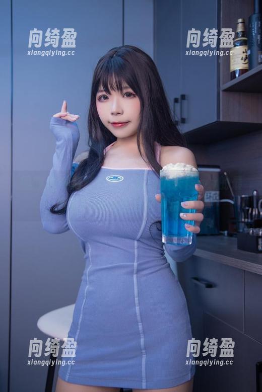 黑旗袍照新鲜出炉！无颜小天使wy的最新写真竟然这么吸引目光！