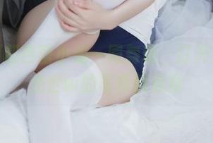 让福利和芭蕾小姐一同舞动,打开是三不是世w的写真新篇章