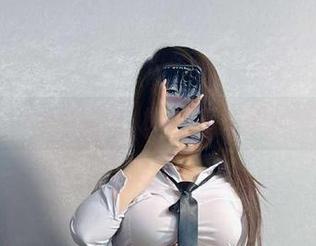 微密圈 – 姐姐的画风!桃沢樱呀私房图包等你打开