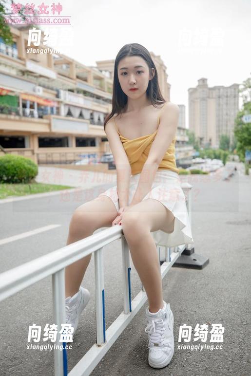 梦丝女神-乔儿 梦丝女神 - 乔儿的夏天图包:是我想多了,还是这身材太让人注意了?