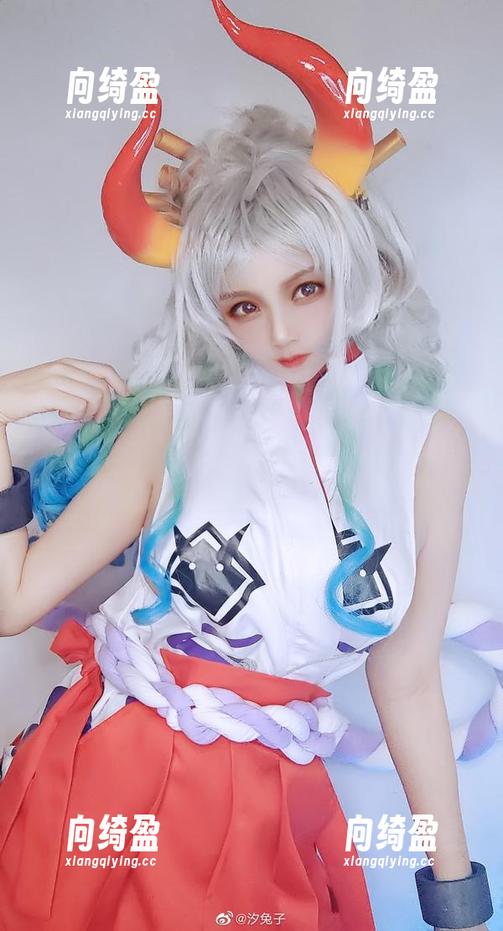汐兔子 汐兔子独家风格:黑色子弹合集,来这里找找资源灵感