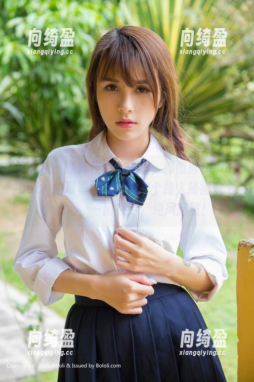 波萝社 - 就算在七宝大理，柳侑绮Sevenbaby的写真也能把我这个路人捧得像个小心心，一图在手，迎风招展！