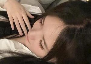 微密圈 – 玫桃泡芙的蓝色装：这才是真正的照片？！