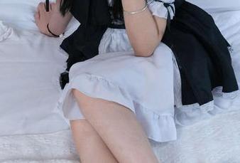 甜予摄影 – 璇璇:穿上连脚cos服,我也想知道自己能不能飞!