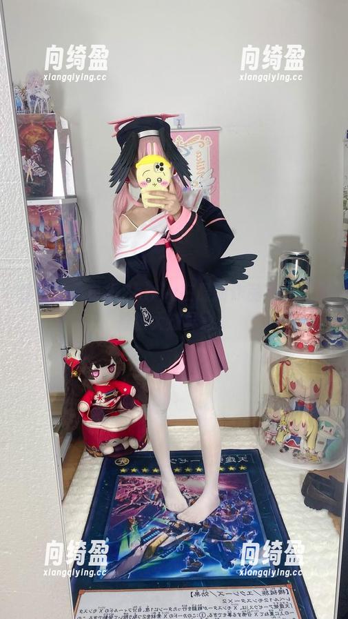 白栎Shirly 惊呆了,白栎Shirly在最新作品集中让体操服大放异彩。