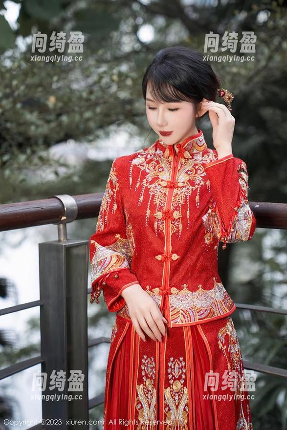秀人网 - 说真的，Lovely璐璐的毛衣套图分享有点让人为难，不想太关注
