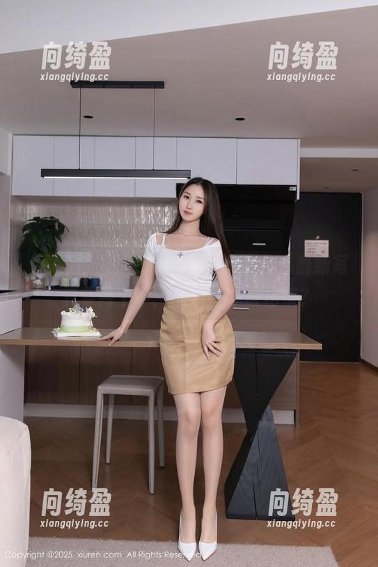秀人网 - 丹妮Danny变身女仆，最新写真集两个字：脑洞！你敢相信？