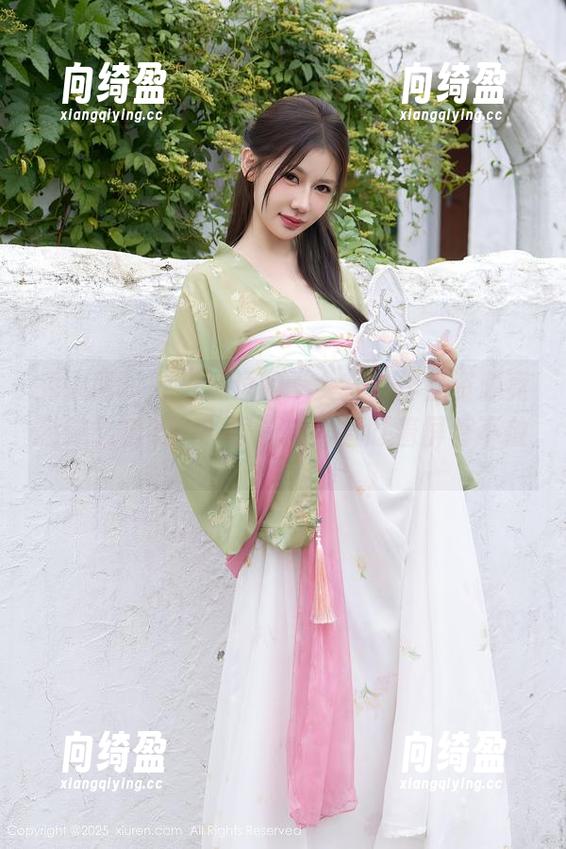 秀人网 - 是小逗逗的“女孩”作品资源竟然这么俏皮，难怪让我一直盯着屏幕不放。