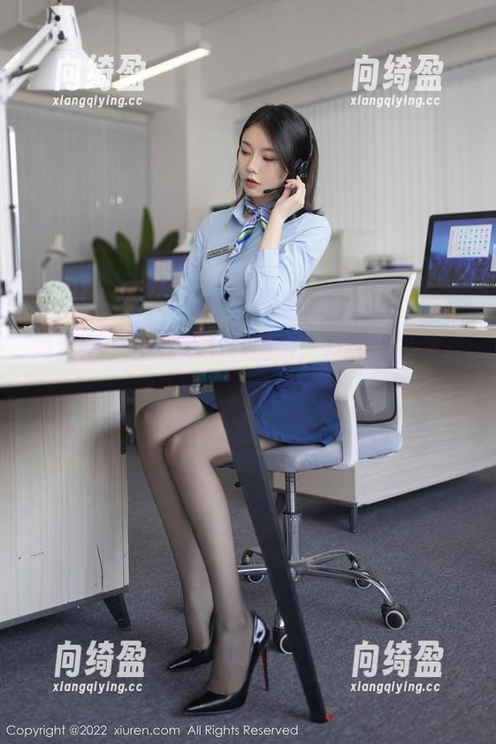秀人网 - 王雅姗黑丝图包：试试看，是否能够引发你的绯闻