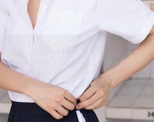 菠萝社 – 猫九酱Sakura的体操服合集在在线,这样的腰带好像有点紧?
