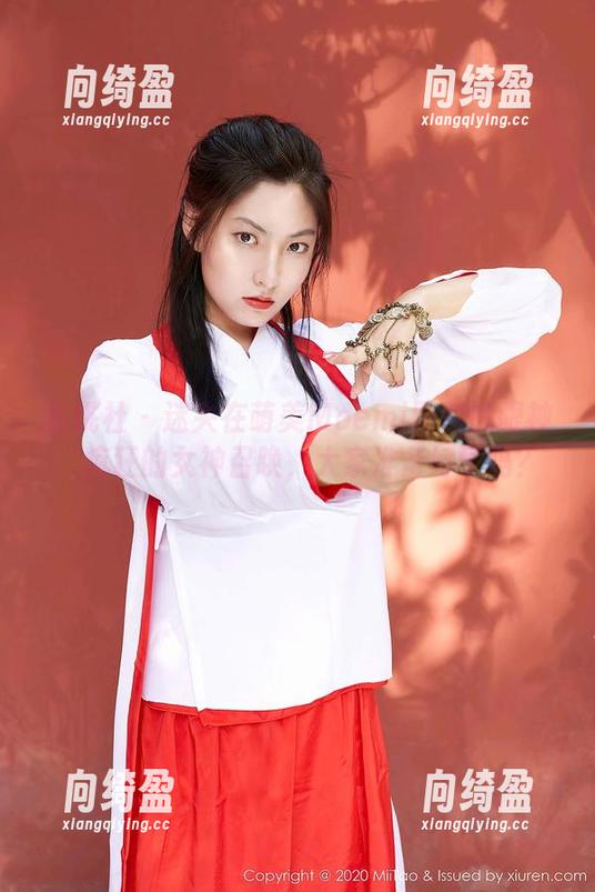 蜜桃社-萌美Moemi 蜜桃社 - 迷失在萌美Moemi图包的眼神,疯狂的女神召唤,大家准备好了吗?