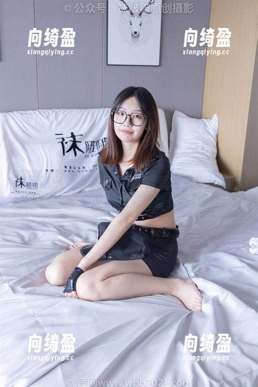 袜啵啵-果果 袜啵啵 - 果果的私房OL服装合集:让每个会议都充满惊喜!