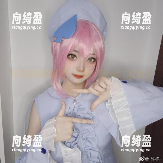 许枳 许枳的旗袍冒险:又是一套cos,红色太迷人了!