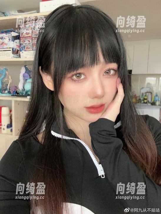 阿九从不咕咕带你疾驰泳道：原图分享，速度与激情并存