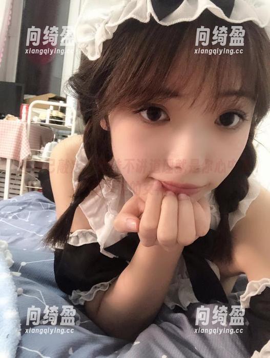 图片已敲定，雯妹不讲道理就是你心中那位羞涩的女神！