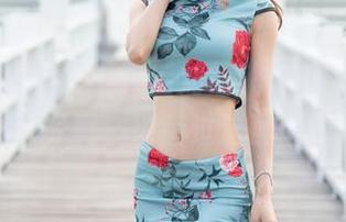 魅妍社 – 制服小天后刘钰儿,最新写真值得你一探究竟,别错过这波潮流浪潮!