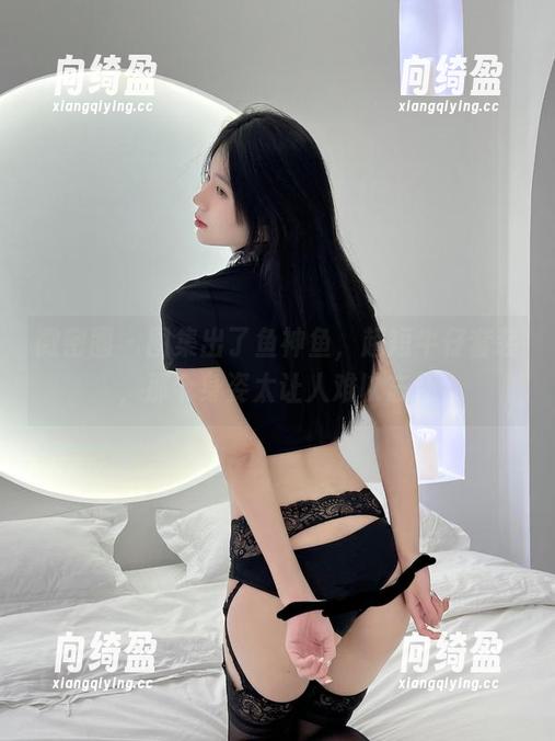 微密圈 - 图集出了鱼神鱼，超短牛仔套装，那个身姿太让人难以忘怀